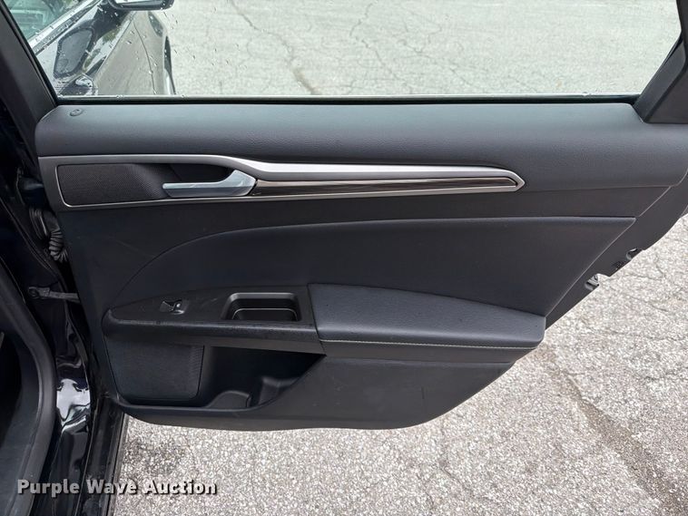 image for item FK2057 2018 Ford Fusion 