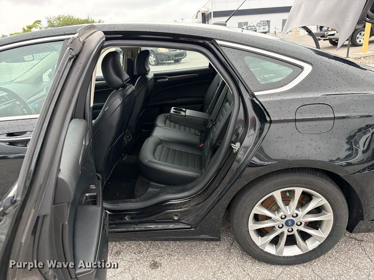 image for item FK2057 2018 Ford Fusion 
