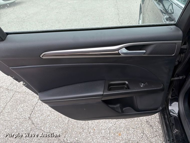 image for item FK2057 2018 Ford Fusion 