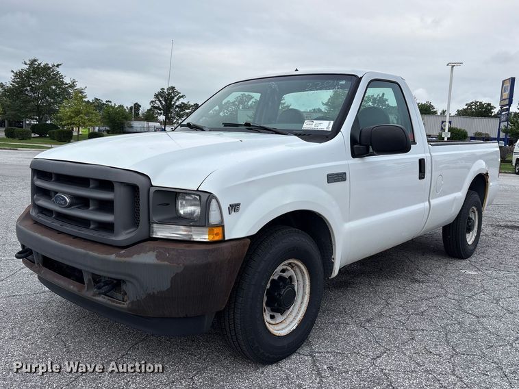 2002 Ford F250 Super Duty pickup truck