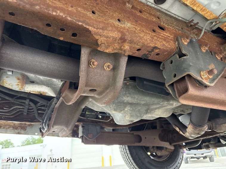 image for item FK2059 2002 Ford F250 Super Duty pickup truck