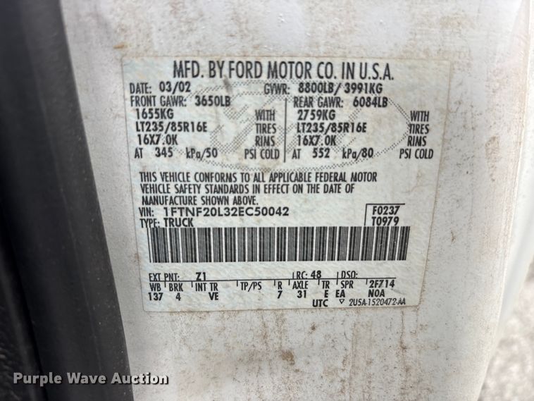 image for item FK2059 2002 Ford F250 Super Duty pickup truck