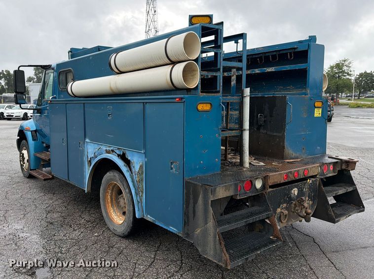 image for item FK2060 2009 International 4300 utility / service truck