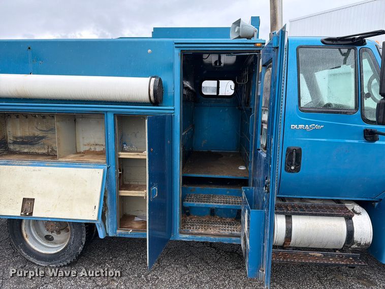 image for item FK2060 2009 International 4300 utility / service truck