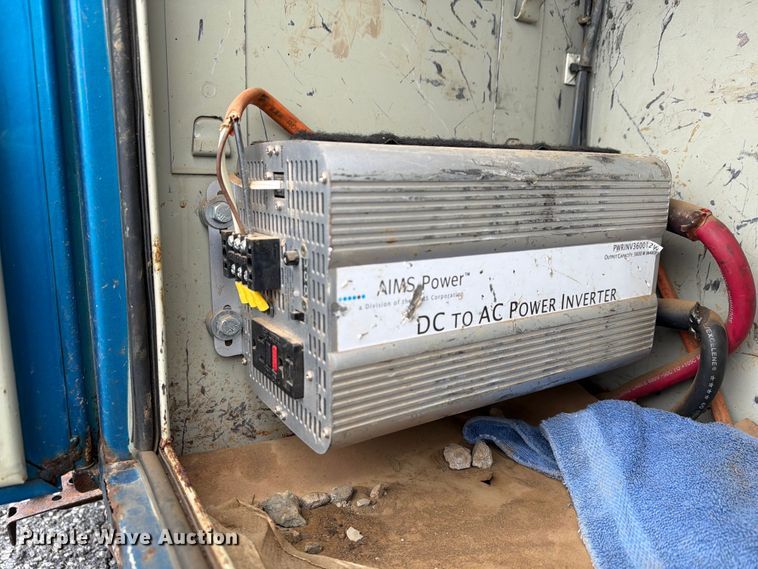 image for item FK2060 2009 International 4300 utility / service truck