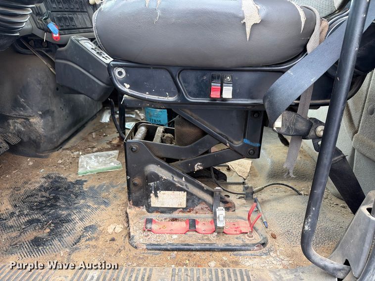image for item FK2060 2009 International 4300 utility / service truck