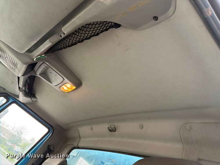 image for item FK2060 2009 International 4300 utility / service truck