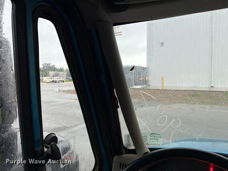 image for item FK2060 2009 International 4300 utility / service truck