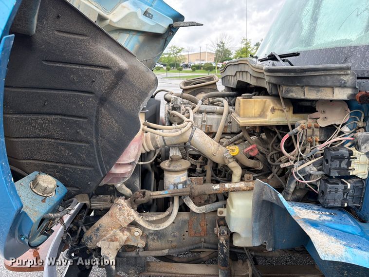 image for item FK2060 2009 International 4300 utility / service truck