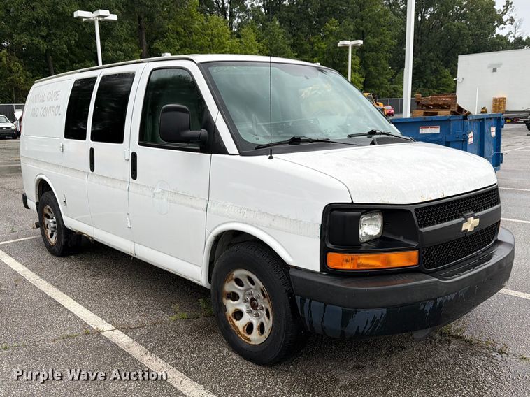 image for item FK2061 2013 Chevrolet Express van