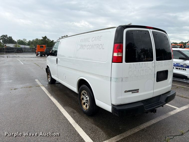 image for item FK2061 2013 Chevrolet Express van