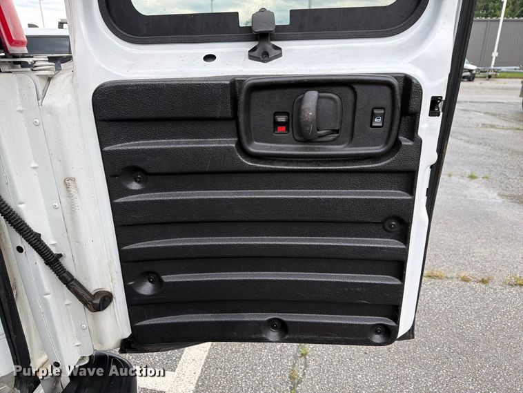 image for item FK2061 2013 Chevrolet Express van