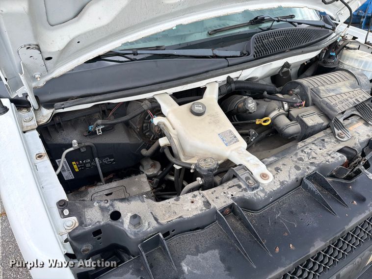 image for item FK2061 2013 Chevrolet Express van