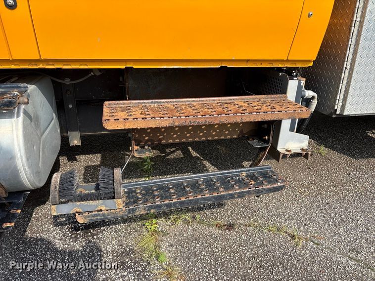 image for item FK2063 2015 International 4300 SBA Crew Cab dump truck
