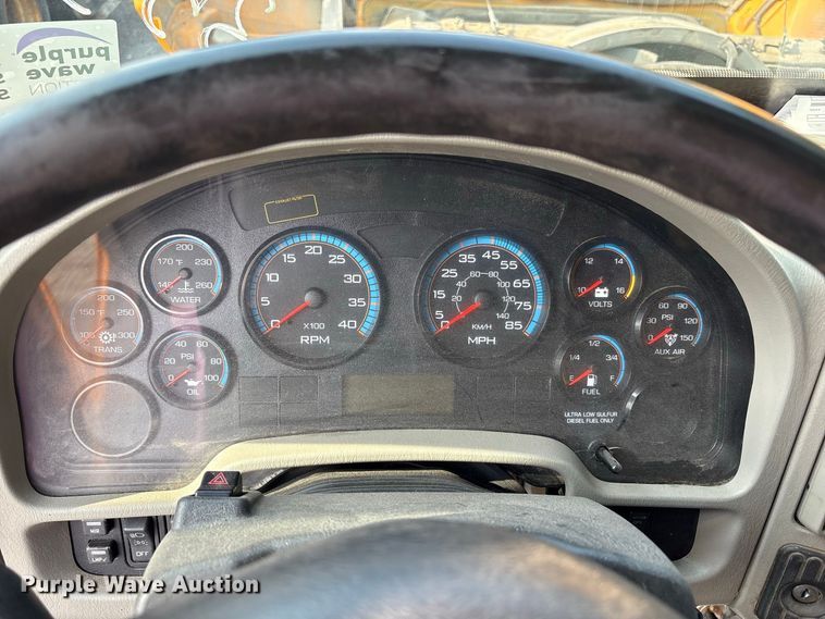 image for item FK2063 2015 International 4300 SBA Crew Cab dump truck