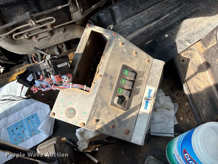 image for item FK2063 2015 International 4300 SBA Crew Cab dump truck