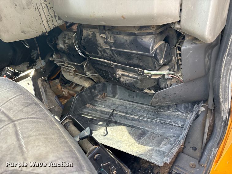 image for item FK2063 2015 International 4300 SBA Crew Cab dump truck