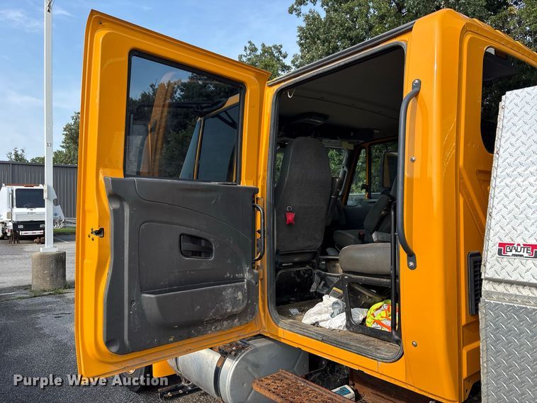 image for item FK2063 2015 International 4300 SBA Crew Cab dump truck