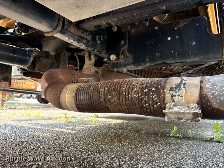 image for item FK2063 2015 International 4300 SBA Crew Cab dump truck