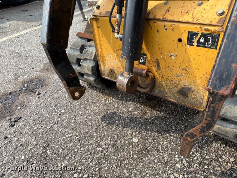 image for item FK2064 2008 Vermeer S600TX compact utility loader