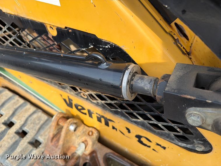 image for item FK2064 2008 Vermeer S600TX compact utility loader