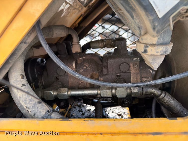 image for item FK2064 2008 Vermeer S600TX compact utility loader