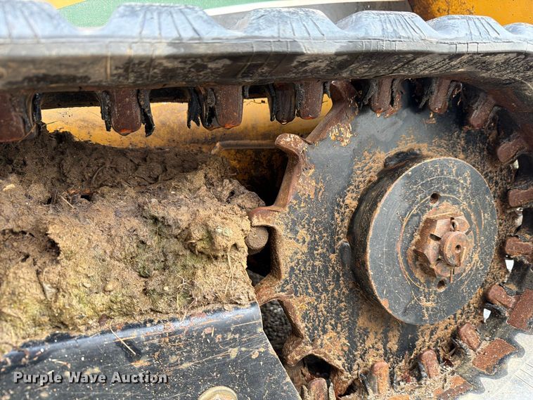 image for item FK2064 2008 Vermeer S600TX compact utility loader