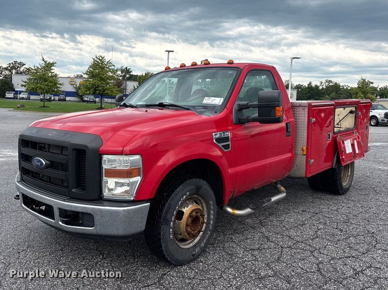 2008 Ford F350 Super Duty utility bed pickup truck