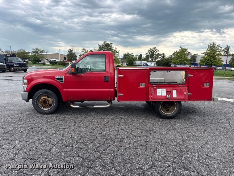 image for item FK2065 2008 Ford F350 Super Duty utility bed pickup truck