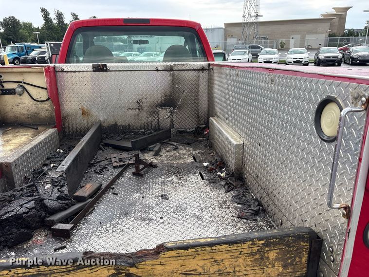 image for item FK2065 2008 Ford F350 Super Duty utility bed pickup truck