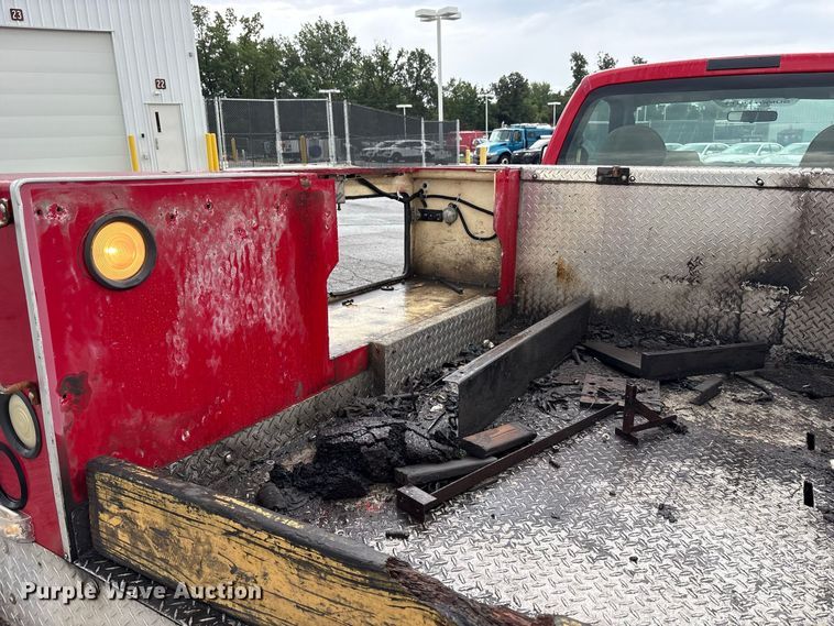 image for item FK2065 2008 Ford F350 Super Duty utility bed pickup truck