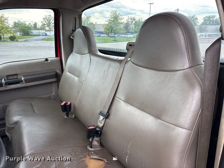 image for item FK2065 2008 Ford F350 Super Duty utility bed pickup truck
