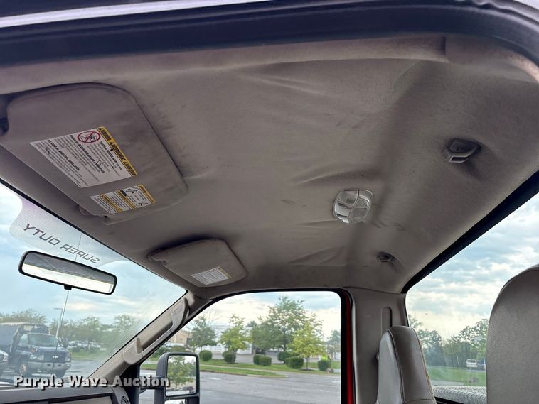 image for item FK2065 2008 Ford F350 Super Duty utility bed pickup truck