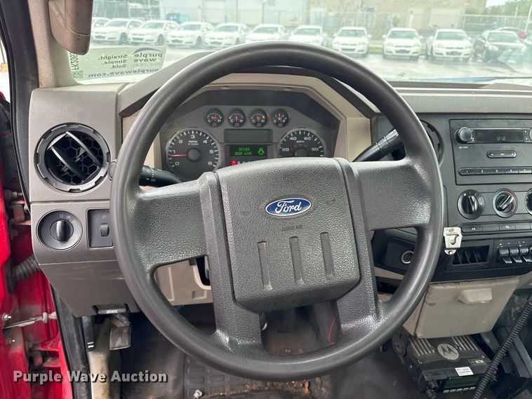 image for item FK2065 2008 Ford F350 Super Duty utility bed pickup truck
