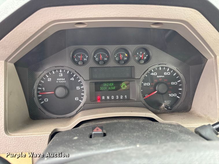 image for item FK2065 2008 Ford F350 Super Duty utility bed pickup truck