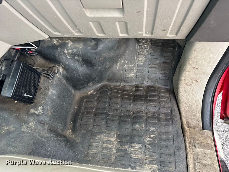 image for item FK2065 2008 Ford F350 Super Duty utility bed pickup truck