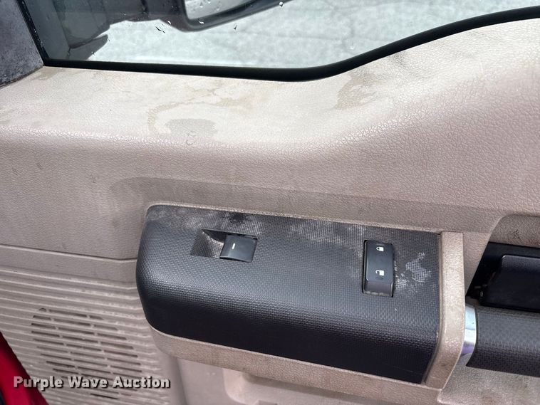 image for item FK2065 2008 Ford F350 Super Duty utility bed pickup truck