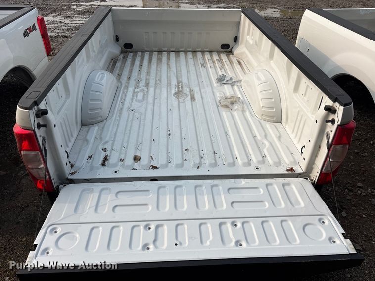 image for item FK2067 Pickup truck bed
