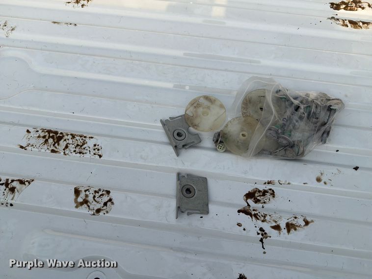 image for item FK2068 Pickup truck bed