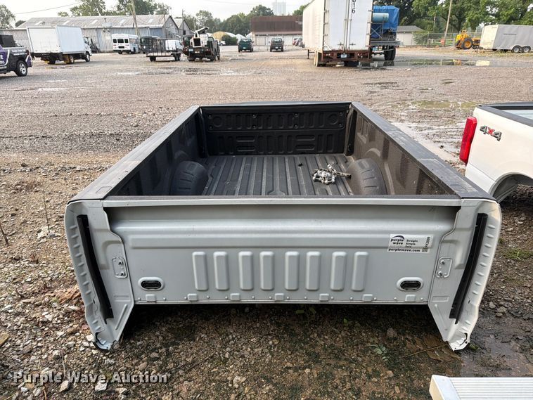 image for item FK2069 2022 Ford F-250 Pickup truck bed