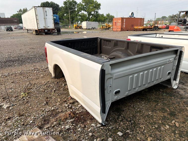 image for item FK2069 2022 Ford F-250 Pickup truck bed