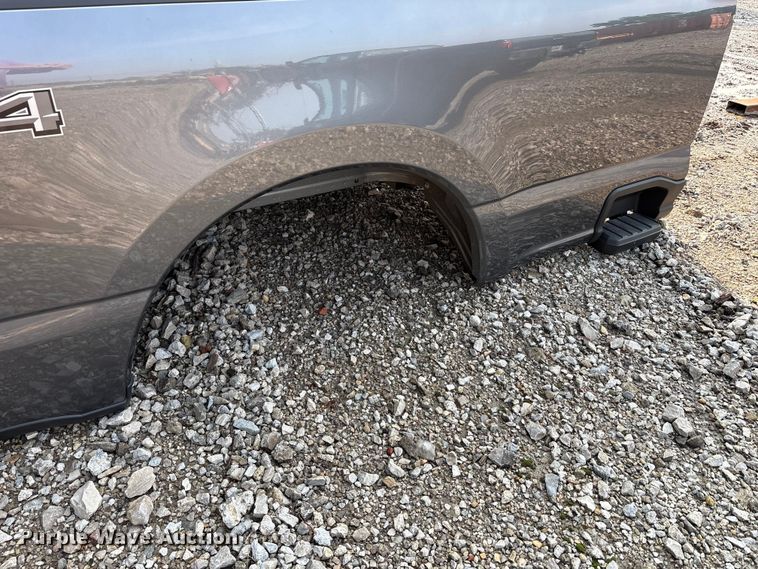 image for item FK2071 Pickup truck bed