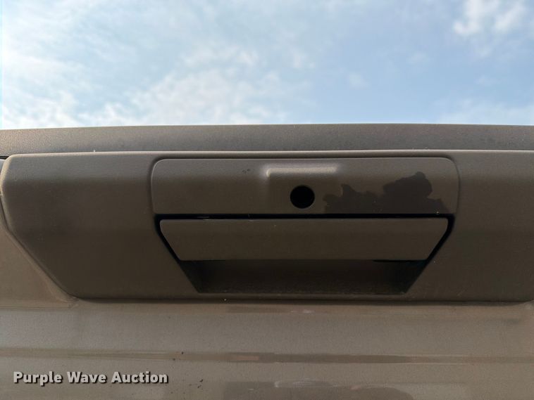 image for item FK2072 Pickup truck bed