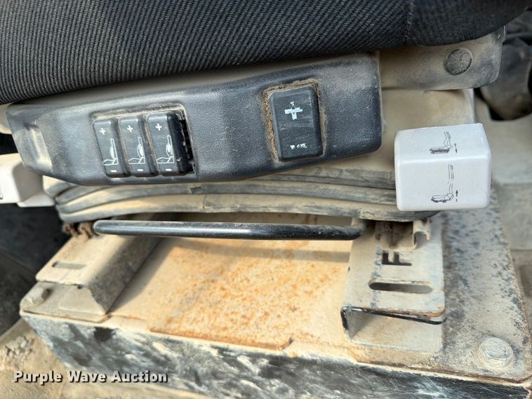 image for item FK2073 2007 Case 921E wheel loader