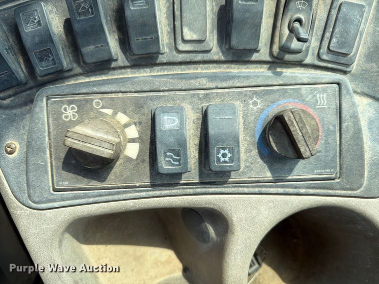 image for item FK2074 2007 Case 921E Wheel Loader