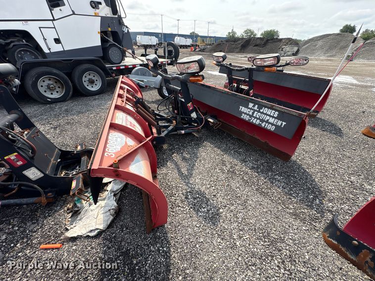 image for item FK2075 Boss (2) Boss 9' snow plow