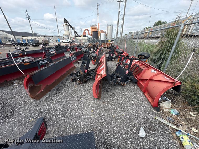 image for item FK2076 Boss (3) Boss 9' snow plow