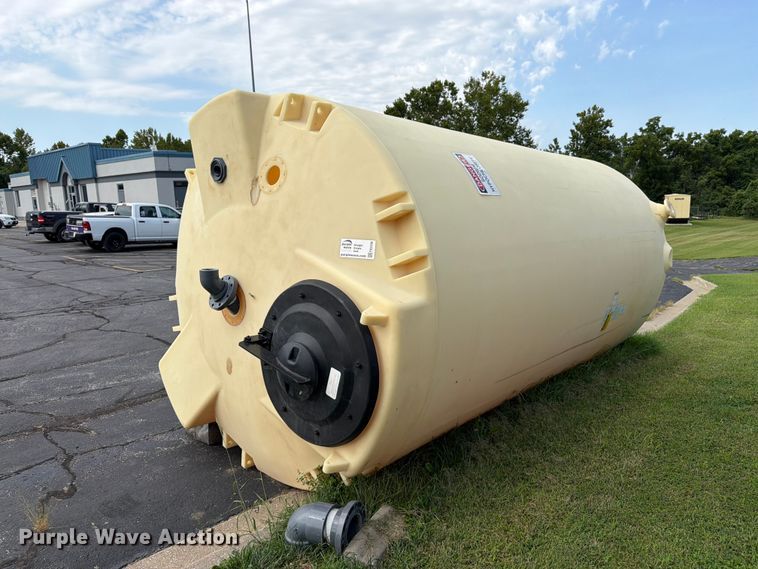 Poly tank