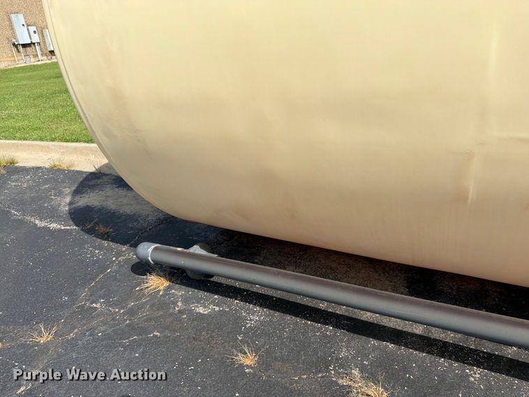 image for item FK3338 Poly tank