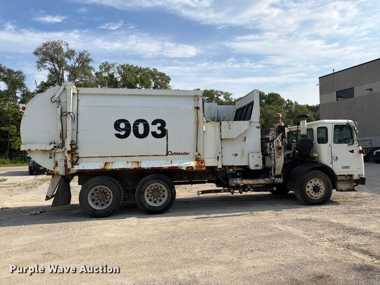image for item FK3348 2009 Autocar Xpeditor refuse truck